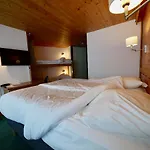 Alberta & Hotel Val Thorens