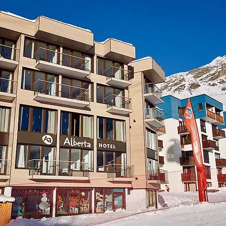 Alberta & Отель